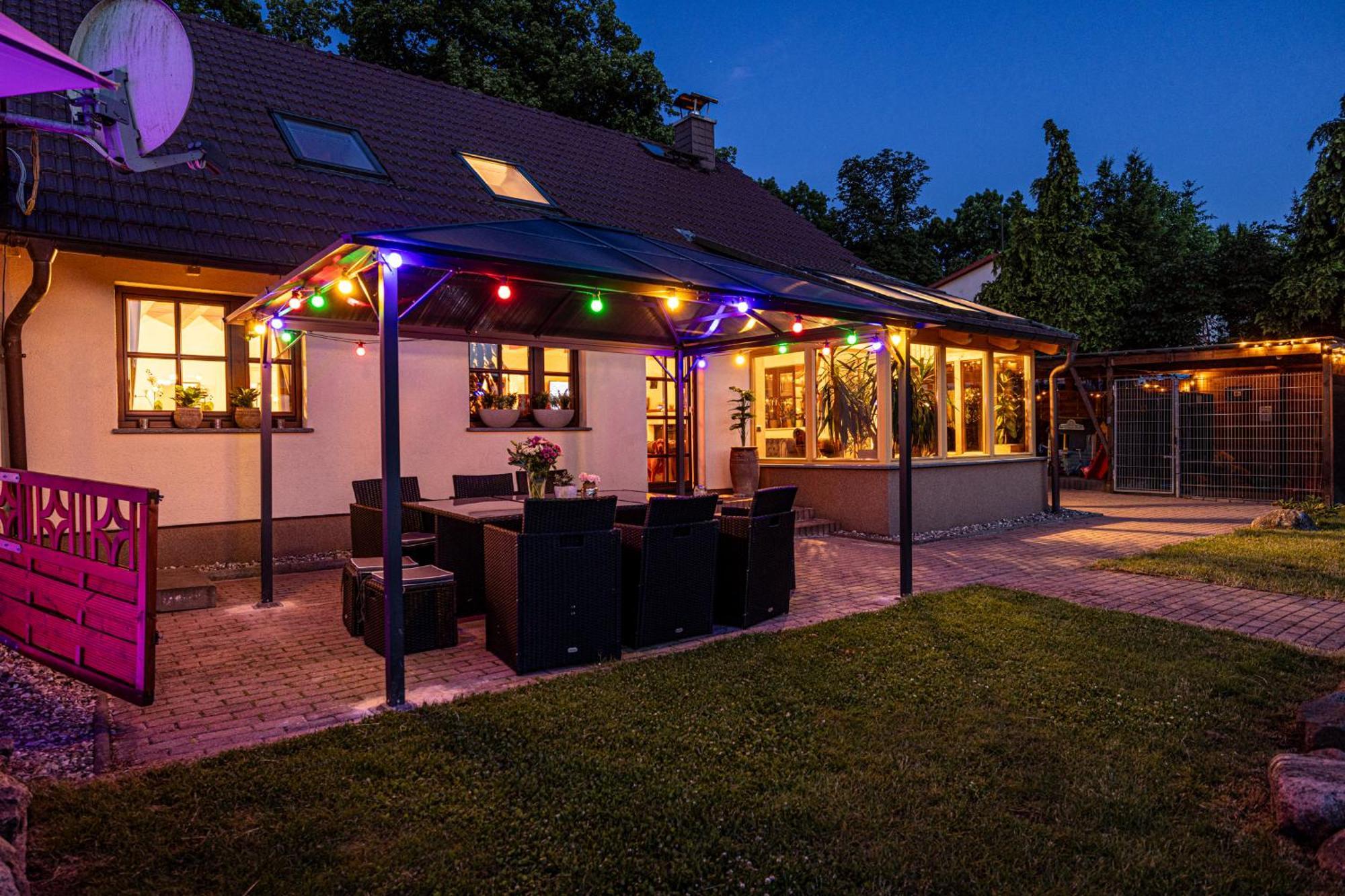 Wellnessparadies Mit Sauna Und Whirlpool Krakow am See Exterior photo